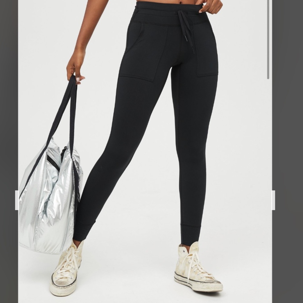 Aerie Chill, Play, Move joggers